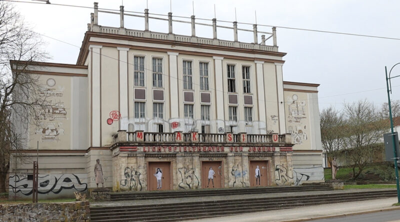 Das ehemalige Lichtspieltheater der Jugend in der Heilbronner Straße.