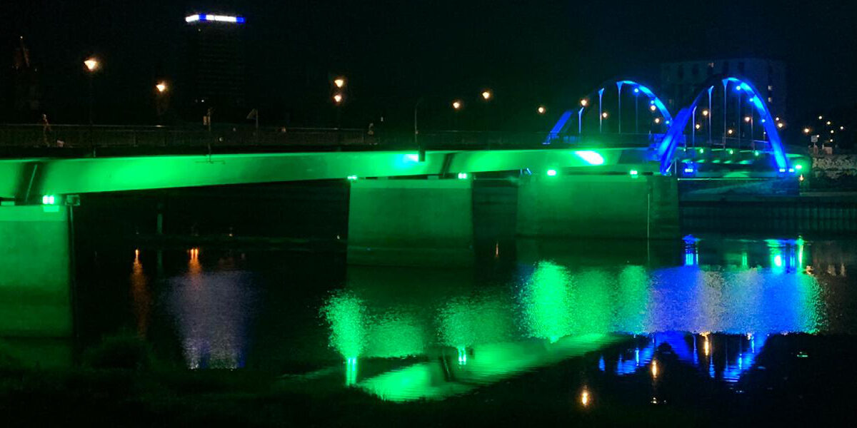 Start der Illuminierung der Stadtbrücke am 2. November 2021
