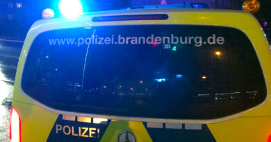 Archiv: Einsatzfahrzeug der Polizei Brandenburg
