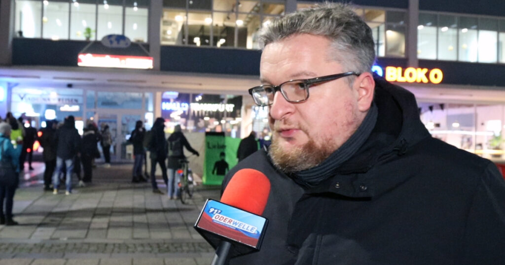 Jan Augustyniak im Gespräch mit Frankfurts Stadtradio 91.7 ODERWELLE.