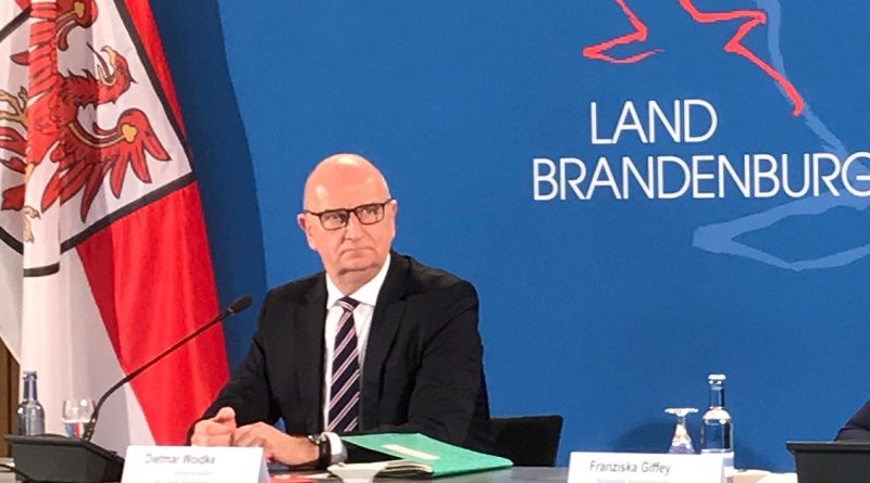 Brandenburgs Ministerpräsident Dietmar Woidke (SPD) im Frankfurter Kleist Forum.
