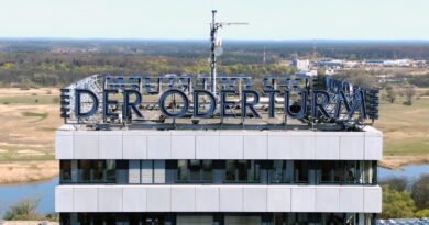 Die UKW-Sendeantenne von 91.7 ODERWELLE auf dem ODERTURM in Frankfurt (Oder).